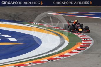 World © Octane Photographic Ltd. Formula 1 – Singapore GP - Practice 1. Aston Martin Red Bull Racing RB15 – Alexander Albon. Marina Bay Street Circuit, Singapore. Friday 20th September 2019.