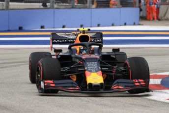 World © Octane Photographic Ltd. Formula 1 – Singapore GP - Practice 1. Aston Martin Red Bull Racing RB15 – Alexander Albon. Marina Bay Street Circuit, Singapore. Friday 20th September 2019.