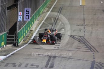 World © Octane Photographic Ltd. Formula 1 – Singapore GP - Practice 2. Aston Martin Red Bull Racing RB15 – Max Verstappen. Marina Bay Street Circuit, Singapore. Friday 20th September 2019.