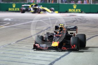 World © Octane Photographic Ltd. Formula 1 – Singapore GP - Practice 2. Aston Martin Red Bull Racing RB15 – Alexander Albon. Marina Bay Street Circuit, Singapore. Friday 20th September 2019.