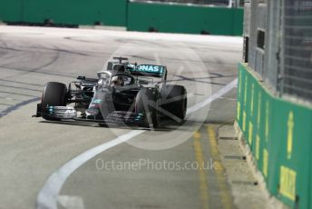 World © Octane Photographic Ltd. Formula 1 – Singapore GP - Practice 2. Mercedes AMG Petronas Motorsport AMG F1 W10 EQ Power+ - Lewis Hamilton. Marina Bay Street Circuit, Singapore. Friday 20th September 2019.