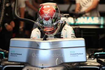 World © Octane Photographic Ltd. Formula 1 – Singapore GP - Practice 3. Mercedes AMG Petronas Motorsport AMG F1 W10 EQ Power+ - Lewis Hamilton. Marina Bay Street Circuit, Singapore. Saturday 21st September 2019.