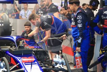 World © Octane Photographic Ltd. Formula 1 – Singapore GP - Practice 3. Scuderia Toro Rosso STR14 – Daniil Kvyat oil leak. Marina Bay Street Circuit, Singapore. Saturday 21st September 2019.