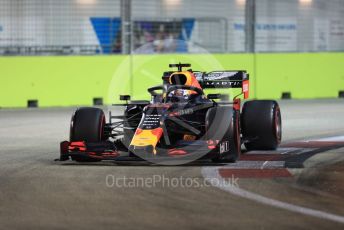 World © Octane Photographic Ltd. Formula 1 – Singapore GP - Qualifying. Aston Martin Red Bull Racing RB15 – Max Verstappen. Marina Bay Street Circuit, Singapore. Saturday 21st September 2019.