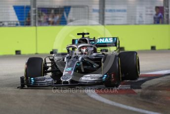 World © Octane Photographic Ltd. Formula 1 – Singapore GP - Qualifying. Mercedes AMG Petronas Motorsport AMG F1 W10 EQ Power+ - Lewis Hamilton. Marina Bay Street Circuit, Singapore. Saturday 21st September 2019.