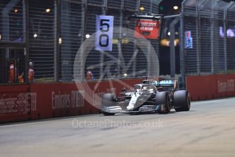 World © Octane Photographic Ltd. Formula 1 – Singapore GP - Qualifying. Mercedes AMG Petronas Motorsport AMG F1 W10 EQ Power+ - Lewis Hamilton. Marina Bay Street Circuit, Singapore. Saturday 21st September 2019.