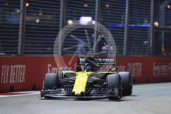 World © Octane Photographic Ltd. Formula 1 – Singapore GP - Qualifying. Renault Sport F1 Team RS19 – Daniel Ricciardo. Marina Bay Street Circuit, Singapore. Saturday 21st September 2019.