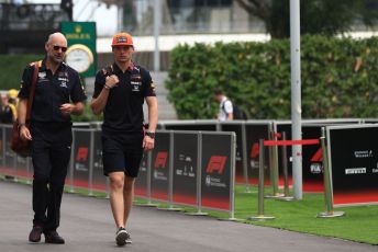 World © Octane Photographic Ltd. Formula 1 - Singapore GP - Paddock. Aston Martin Red Bull Racing RB15 – Max Verstappen and Adrian Newey - Chief Technical Officer of Red Bull Racing. Marina Bay Street Circuit, Singapore. Friday 20th September 2019.