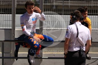 World © Octane Photographic Ltd. Formula 1 – Spanish In-season testing. McLaren MCL34 – Lando Norris and Renault junior driver - Jack Aitken. Circuit de Barcelona Catalunya, Spain. Tuesday 14th May 2019.