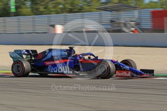 World © Octane Photographic Ltd. Formula 1 – Spanish In-season testing. Scuderia Toro Rosso STR14 – Alex Albon. Circuit de Barcelona Catalunya, Spain. Wednesday 15th 2019.