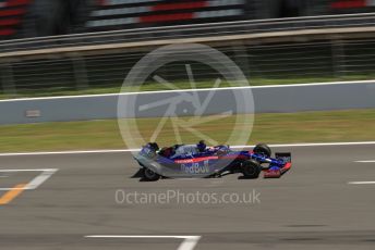 World © Octane Photographic Ltd. Formula 1 – Spanish In-season testing. Scuderia Toro Rosso STR14 – Alex Albon. Circuit de Barcelona Catalunya, Spain. Wednesday 15th 2019.