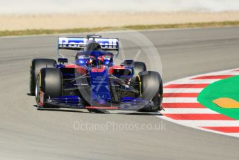 World © Octane Photographic Ltd. Formula 1 – Spanish GP. Practice 1. Scuderia Toro Rosso STR14 – Daniil Kvyat. Circuit de Barcelona Catalunya, Spain. Friday 10th May 2019.