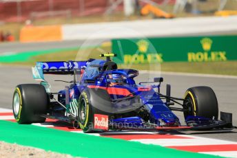 World © Octane Photographic Ltd. Formula 1 – Spanish GP. Practice 1. Scuderia Toro Rosso STR14 – Alexander Albon. Circuit de Barcelona Catalunya, Spain. Friday 10th May 2019.
