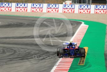 World © Octane Photographic Ltd. Formula 1 – Spanish GP. Practice 1. Scuderia Toro Rosso STR14 – Alexander Albon. Circuit de Barcelona Catalunya, Spain. Friday 10th May 2019.