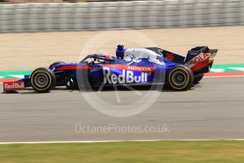 World © Octane Photographic Ltd. Formula 1 – Spanish GP. Practice 2. Scuderia Toro Rosso STR14 – Daniil Kvyat. Circuit de Barcelona Catalunya, Spain. Friday 10th May 2019.