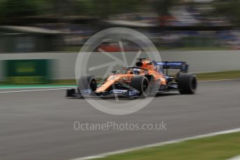 World © Octane Photographic Ltd. Formula 1 – Spanish GP. Practice 2. McLaren MCL34 – Carlos Sainz. Circuit de Barcelona Catalunya, Spain. Friday 10th May 2019.