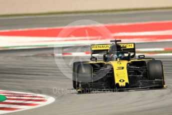 World © Octane Photographic Ltd. Formula 1 – Spanish GP. Practice 2. Renault Sport F1 Team RS19 – Daniel Ricciardo. Circuit de Barcelona Catalunya, Spain. Friday 10th May 2019.