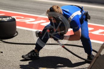 World © Octane Photographic Ltd. FIA Formula 2 (F2) – Spanish GP - Qualifying. Carlin - Nobuharu Matsushita pitstop practice. Circuit de Barcelona-Catalunya, Spain. Friday 10th May 2019.