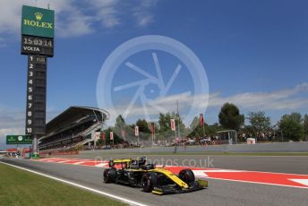 World © Octane Photographic Ltd. Formula 1 – Spanish GP. Qualifying. Renault Sport F1 Team RS19 – Daniel Ricciardo. Circuit de Barcelona Catalunya, Spain. Saturday 11th May 2019.