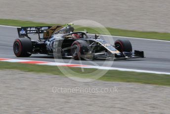 World © Octane Photographic Ltd. Formula 1 – Spanish GP. Qualifying. Rich Energy Haas F1 Team VF19 – Kevin Magnussen. Circuit de Barcelona Catalunya, Spain. Saturday 11th May 2019.