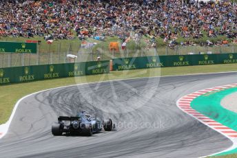 World © Octane Photographic Ltd. Formula 1 – Spanish GP. Qualifying. Mercedes AMG Petronas Motorsport AMG F1 W10 EQ Power+ - Lewis Hamilton. Circuit de Barcelona Catalunya, Spain. Saturday 11th May 2019.