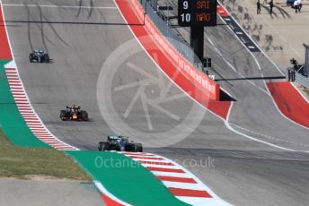 World © Octane Photographic Ltd. Formula 1 – United States GP - Race. Mercedes AMG Petronas Motorsport AMG F1 W10 EQ Power+ - Valtteri Bottas, Aston Martin Red Bull Racing RB15 – Max Verstappen and Lewis Hamilton. Circuit of the Americas (COTA), Austin, Texas, USA. Sunday 3rd November 2019.