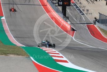 World © Octane Photographic Ltd. Formula 1 – United States GP – Race Mercedes AMG Petronas Motorsport AMG F1 W10 EQ Power+ - Lewis Hamilton and Scuderia Ferrari SF90 – Charles Leclerc. Circuit of the Americas (COTA), Austin, Texas, USA. Sunday 3rd November 2019.