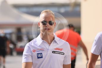 World © Octane Photographic Ltd. Formula 1 – Etihad F1 Grand Prix Abu Dhabi. Uralkali Haas F1 Team VF21 – Nikita Mazepin. Yas Marina Circuit, Abu Dhabi. Thursday 9th December 2021 Paddock.