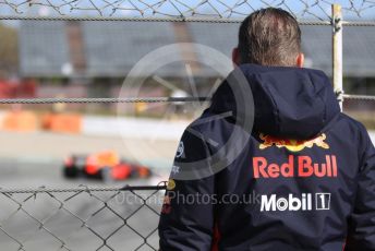 World © Octane Photographic Ltd. Formula 1 – F1 Pre-season Test 2 - Day 2. Jos Verstappen watching son Max. Circuit de Barcelona-Catalunya, Spain. Thursday 27th February 2020.