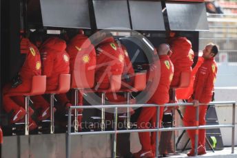 World © Octane Photographic Ltd. Formula 1 – F1 Pre-season Test 2 - Day 2. Scuderia Ferrari technical team on pit wall. Circuit de Barcelona-Catalunya, Spain. Thursday 27th February 2020.