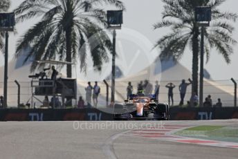World © Octane Photographic Ltd. Formula 1 – Etihad F1 Grand Prix Abu Dhabi. McLaren F1 Team MCL35M – Lando Norris. Yas Marina Circuit, Abu Dhabi. Friday 10th December 2021 Practice 1.