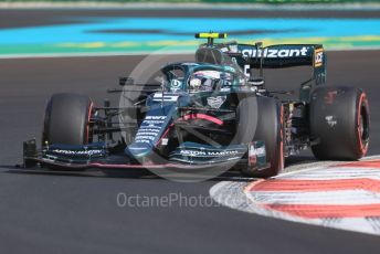 World © Octane Photographic Ltd. Formula 1 – Etihad F1 Grand Prix Abu Dhabi. Aston Martin Cognizant F1 Team AMR21 – Sebastian Vettel. Yas Marina Circuit, Abu Dhabi. Friday 10th December 2021 Practice 1.