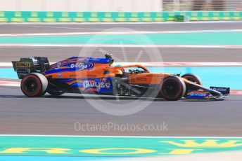 World © Octane Photographic Ltd. Formula 1 – Etihad F1 Grand Prix Abu Dhabi. McLaren F1 Team MCL35M – Daniel Ricciardo. Yas Marina Circuit, Abu Dhabi. Friday 10th December 2021 Practice 1.