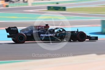 World © Octane Photographic Ltd. Formula 1 – Etihad F1 Grand Prix Abu Dhabi. Mercedes AMG Petronas F1 Team F1 W12 - Lewis Hamilton. Yas Marina Circuit, Abu Dhabi. Friday 10th December 2021 Practice 1.