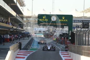 World © Octane Photographic Ltd. Formula 1 – Etihad F1 Grand Prix Abu Dhabi. Scuderia Ferrari Mission Winnow SF21 – Carlos Sainz. Yas Marina Circuit, Abu Dhabi. Friday 10th December 2021 Practice 1.