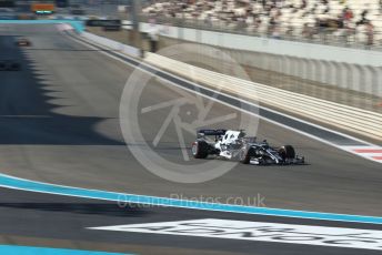 World © Octane Photographic Ltd. Formula 1 – Etihad F1 Grand Prix Abu Dhabi. Scuderia AlphaTauri Honda AT02 – Pierre Gasly. Yas Marina Circuit, Abu Dhabi. Friday 10th December 2021 Practice 1.