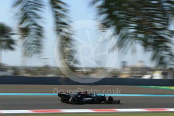 World © Octane Photographic Ltd. Formula 1 – Etihad F1 Grand Prix Abu Dhabi. Mercedes AMG Petronas F1 Team F1 W12 - Lewis Hamilton. Yas Marina Circuit, Abu Dhabi. Friday 10th December 2021 Practice 1.