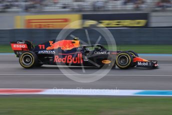 World © Octane Photographic Ltd. Formula 1 – Etihad F1 Grand Prix Abu Dhabi. Red Bull Racing Honda RB16B – Sergio Perez. Yas Marina Circuit, Abu Dhabi. Friday 10th December 2021 Practice 2.