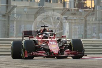 World © Octane Photographic Ltd. Formula 1 – Etihad F1 Grand Prix Abu Dhabi. Scuderia Ferrari Mission Winnow SF21 – Charles Leclerc. Yas Marina Circuit, Abu Dhabi. Friday 10th December 2021 Practice 2.