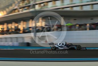 World © Octane Photographic Ltd. Formula 1 – Etihad F1 Grand Prix Abu Dhabi. Scuderia AlphaTauri Honda AT02 – Pierre Gasly. Yas Marina Circuit, Abu Dhabi. Friday 10th December 2021 Practice 2.