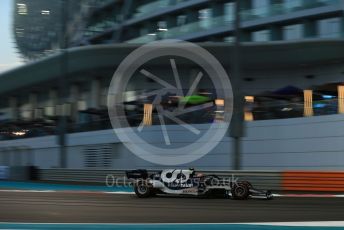World © Octane Photographic Ltd. Formula 1 – Etihad F1 Grand Prix Abu Dhabi. Scuderia AlphaTauri Honda AT02 – Pierre Gasly. Yas Marina Circuit, Abu Dhabi. Friday 10th December 2021 Practice 2.