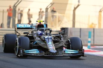 World © Octane Photographic Ltd. Formula 1 – Etihad F1 Grand Prix Abu Dhabi. Mercedes AMG Petronas F1 Team F1 W12 - Valtteri Bottas. Yas Marina Circuit, Abu Dhabi. Saturday 11th December 2021 Practice 3.