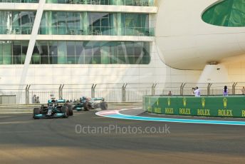 World © Octane Photographic Ltd. Formula 1 – Etihad F1 Grand Prix Abu Dhabi. Mercedes AMG Petronas F1 Team F1 W12 - Lewis Hamilton and Valtteri Bottas. Yas Marina Circuit, Abu Dhabi. Saturday 11th December 2021 Practice 3.