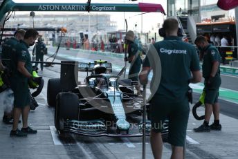 World © Octane Photographic Ltd. Formula 1 – Etihad F1 Grand Prix Abu Dhabi. Aston Martin Cognizant F1 Team AMR21 – Sebastian Vettel. Yas Marina Circuit, Abu Dhabi. Saturday 11th December 2021 Practice 3.