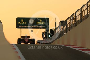 World © Octane Photographic Ltd. Formula 1 – Etihad F1 Grand Prix Abu Dhabi. Scuderia Ferrari Mission Winnow SF21 – Carlos Sainz. Yas Marina Circuit, Abu Dhabi. Saturday 11th December 2021 Qualifying.