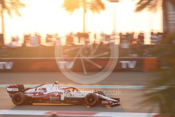World © Octane Photographic Ltd. Formula 1 – Etihad F1 Grand Prix Abu Dhabi. Alfa Romeo Racing Orlen C41 – Kimi Raikkonen. Yas Marina Circuit, Abu Dhabi. Saturday 11th December 2021 Qualifying.