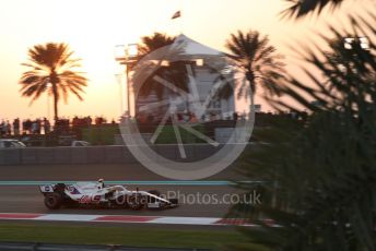 World © Octane Photographic Ltd. Formula 1 – Etihad F1 Grand Prix Abu Dhabi. Uralkali Haas F1 Team VF21 – Mick Schumacher. Yas Marina Circuit, Abu Dhabi. Saturday 11th December 2021 Qualifying.