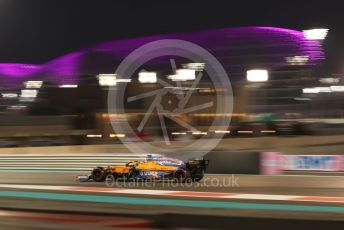 World © Octane Photographic Ltd. Formula 1 – Etihad F1 Grand Prix Abu Dhabi. McLaren F1 Team MCL35M – Daniel Ricciardo. Yas Marina Circuit, Abu Dhabi. Saturday 11th December 2021 Qualifying.