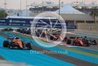 World © Octane Photographic Ltd. Formula 1 – Etihad F1 Grand Prix Abu Dhabi. McLaren F1 Team MCL35M – Lando Norris runs wide at turn 1. Yas Marina Circuit, Abu Dhabi. Sunday 12th December 2021 Race.