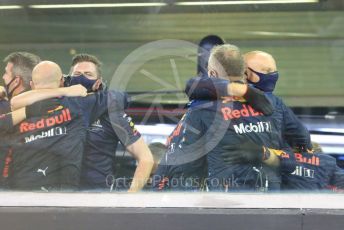 World © Octane Photographic Ltd. Formula 1 – Etihad F1 Grand Prix Abu Dhabi. Red Bull Racing mechanics celebrate. Yas Marina Circuit, Abu Dhabi. Sunday 12th December 2021 Podium and post race celebrations.